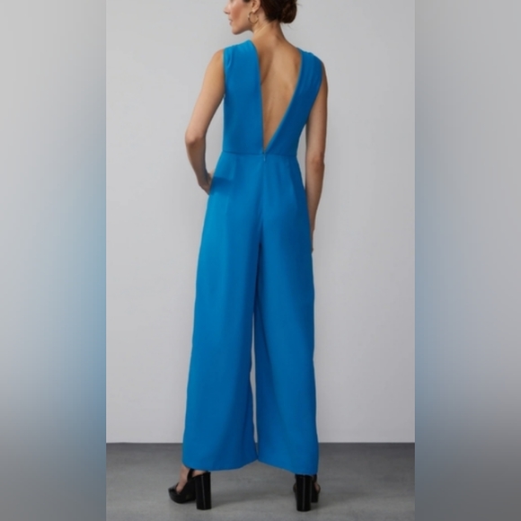 NY&Co Halter Neck Wrap Jumpsuit - Picture 3 of 7